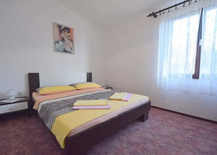 In - Insel Krk 13290 Apartment Njivice