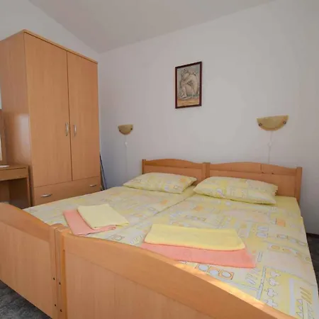 Apartmán In - Insel Krk 13290 Njivice