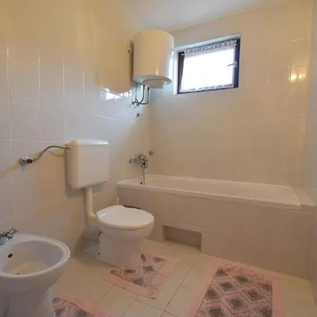 In Njivice/insel Krk 13290 Apartment Njivice